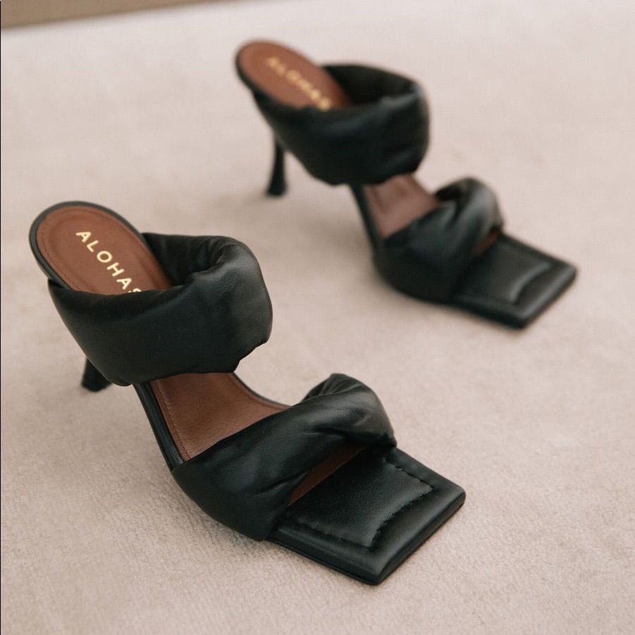 New Alohas Twist Strap Black Heels Size 7 (38)